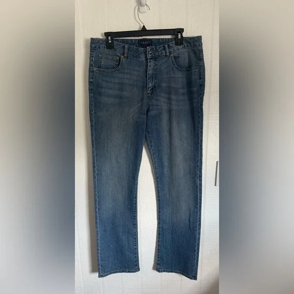 Chaps Denim Women’s Madden Straight Jeans Size 12 - Picture 1 of 7